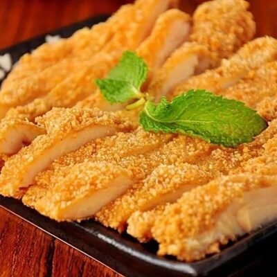 Super Crunchy Golden Chicken Cutlets - 9kg Bulk Case (900g x 10 Packs)