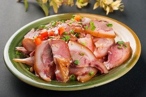 Traditional Savory Pig Head Slices | Fully Cooked – 8kg Wholesale Case